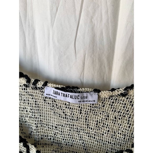 Zara Trafaluc Open Knit Mesh Net Abstract Tank Top - Picture 4 of 5